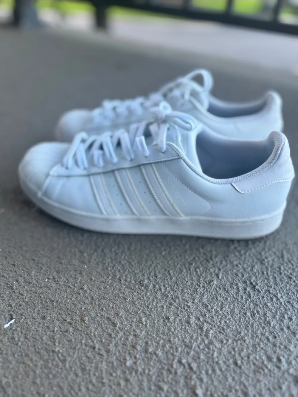 adidas shipping please light